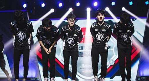 它们提示强 它们提示强